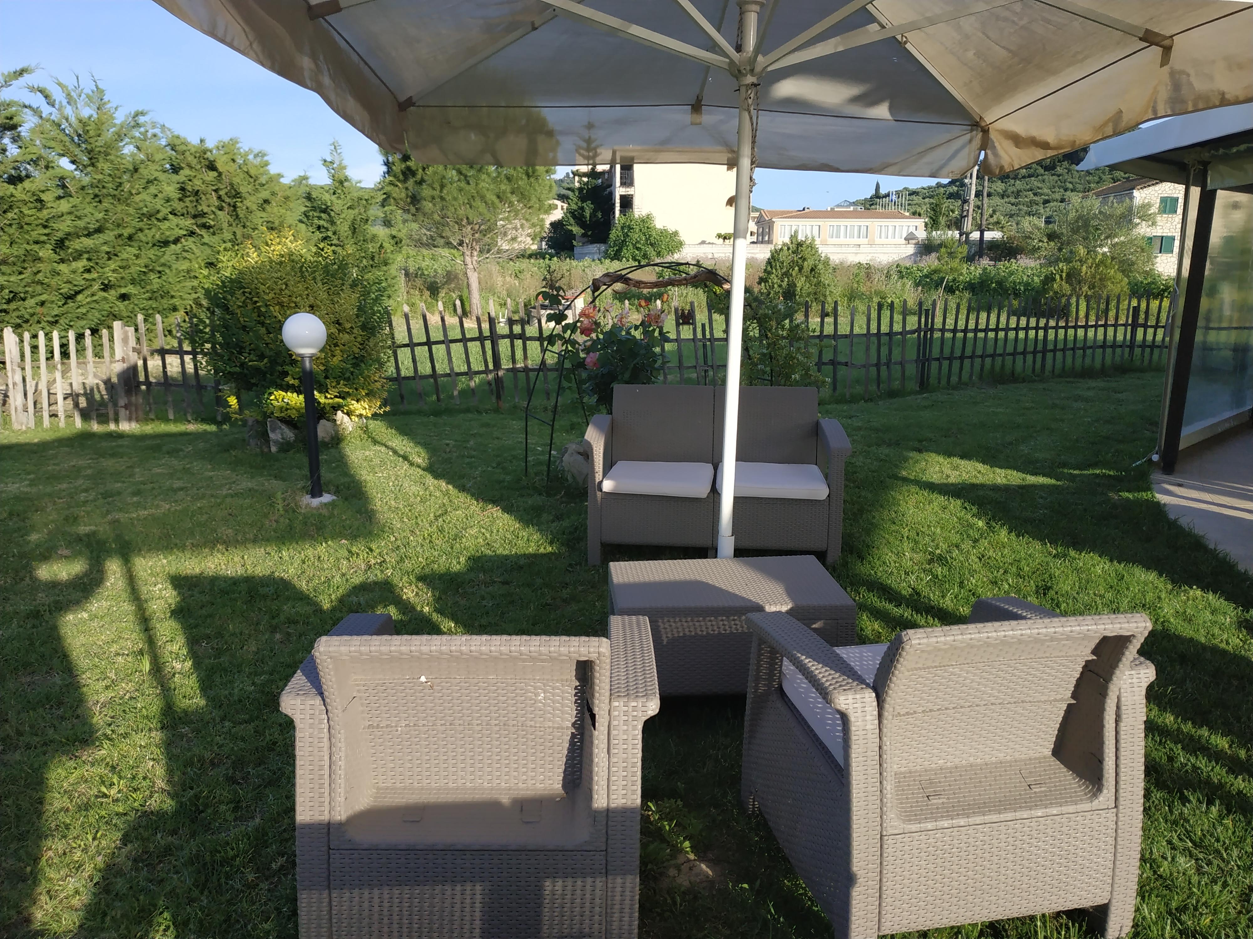 Eleni'S Garden & Castello Suites アリカナス エクステリア 写真